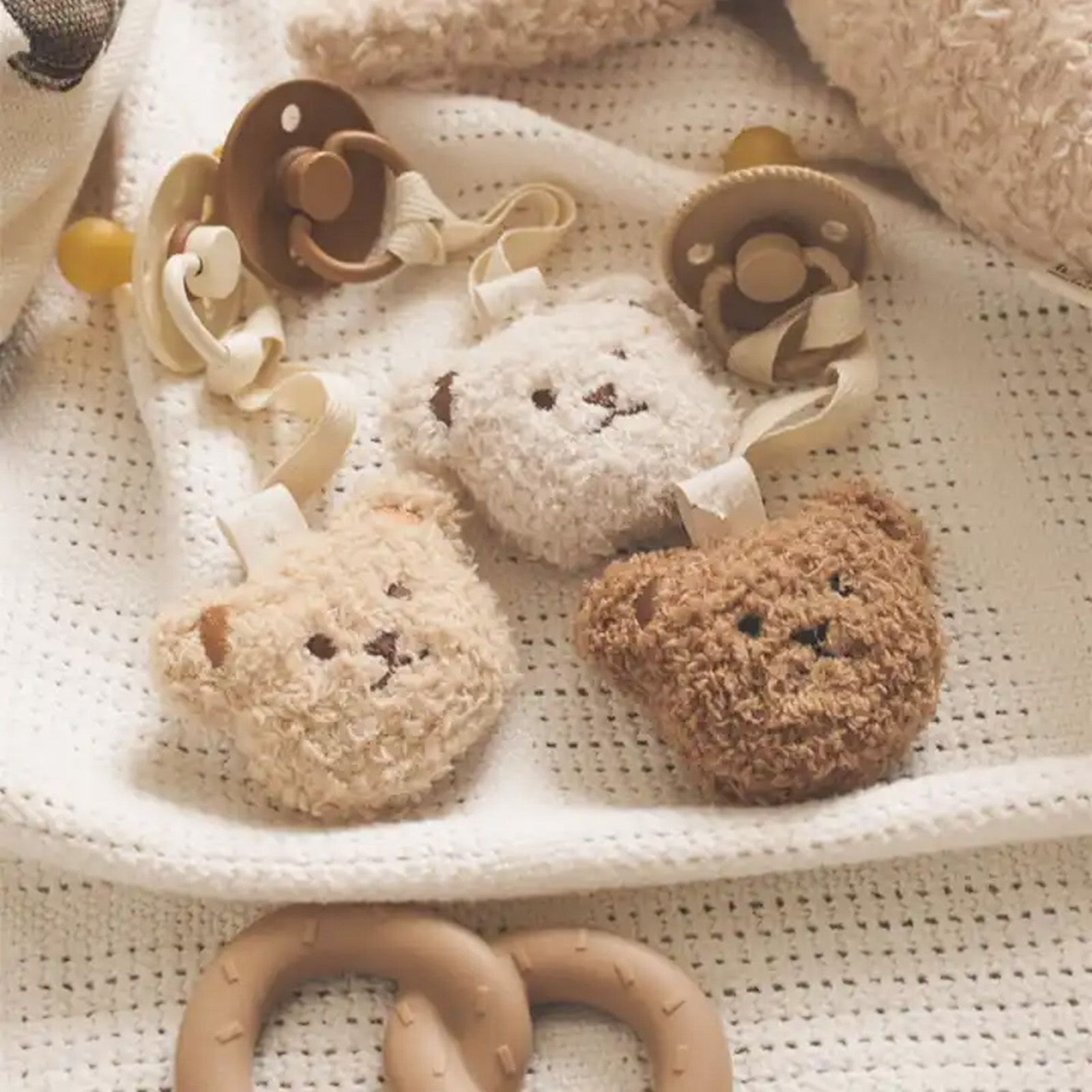 Модный держатель для соски Тед – обзор и цена Baby Products Nipples